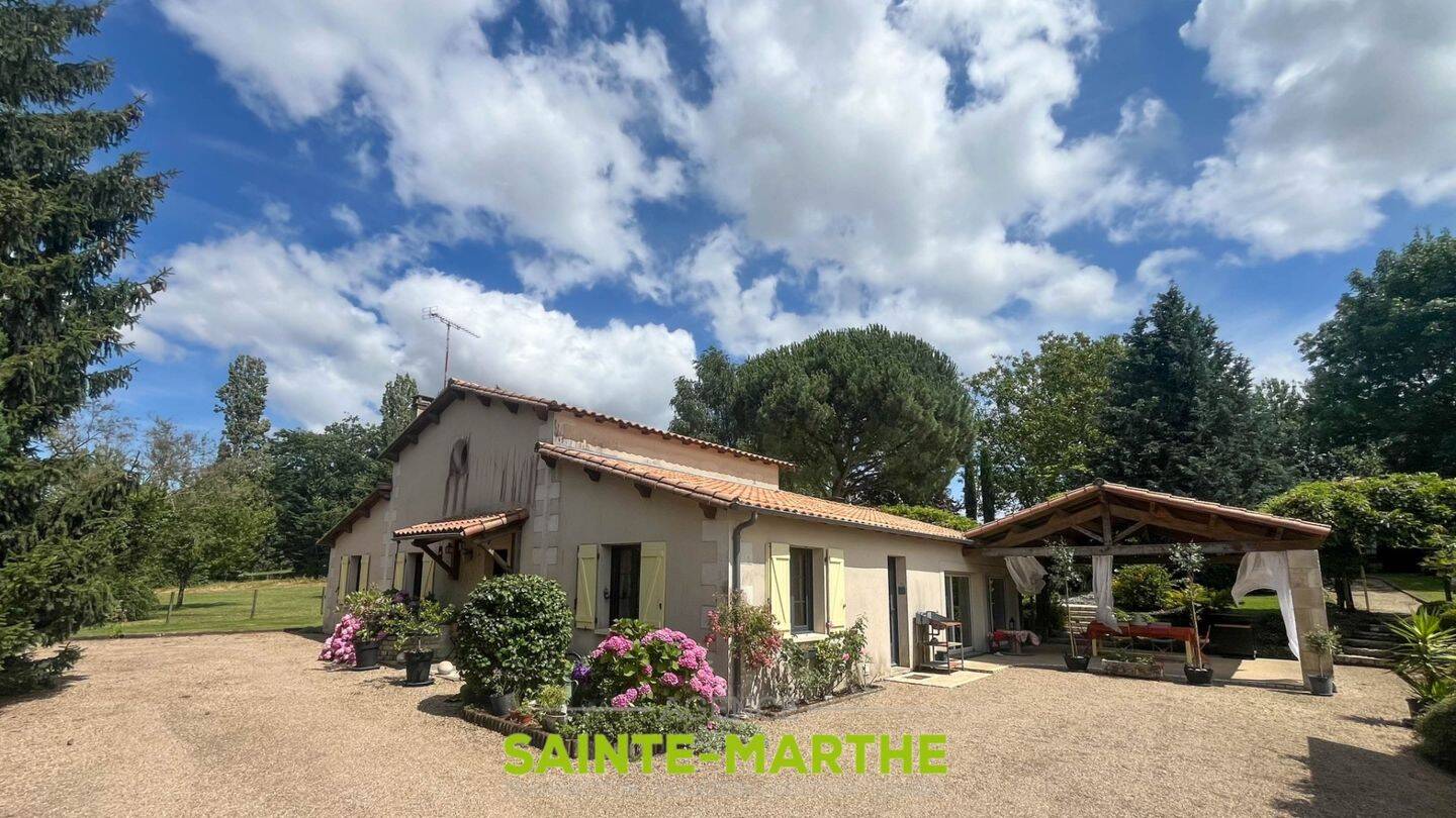 Maison à vendre, 180m², MAZIERES EN GATINE