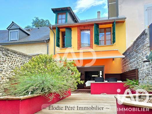 Maison de ville à vendre 228 000 € 4 pièces 2 chambres 90 m² 134 m² de terrain Centre-Marcadieu-Marne Tarbes 65000