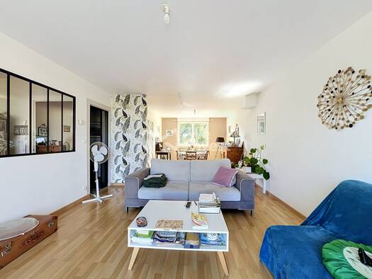 Maison à vendre 210 000 € 6 pièces 4 chambres 151,01 m² 618 m² de terrain Niort 79000
