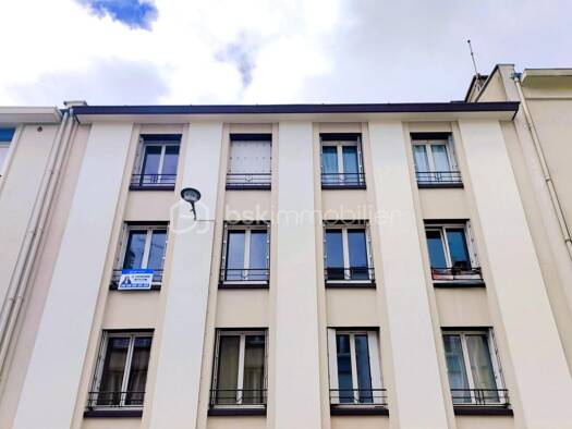 Appartement à vendre 208 000 € 3 pièces 2 chambres 73 m² Étage 2/3 Centre Brest 29200