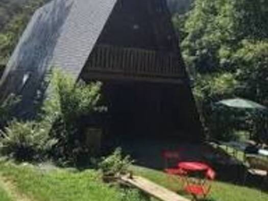 Restaurant à vendre Fonds de commerce 147 000 € 90 m² d'espace de restauration Secteur Montagne Bagnères-de-Bigorre 65200