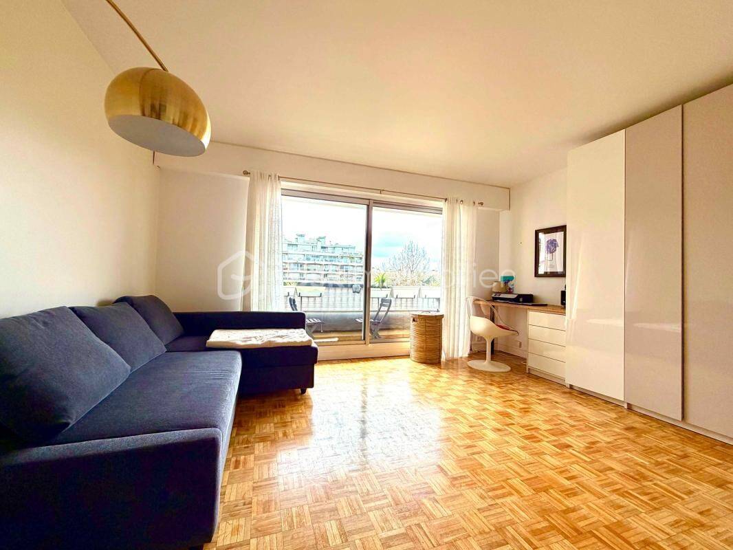 Maison à louer, 47m², COURBEVOIE