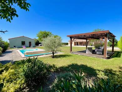 Maison de plain-pied à vendre 307 000 € 4 pièces 3 chambres 156 m² 2 477 m² de terrain Montaigu 82150