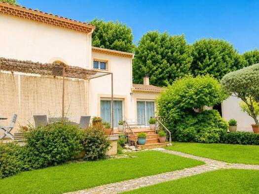 Maison à vendre 440 000 € 5 pièces 3 chambres 160 m² 660 m² de terrain Malemort-du-Comtat 84570