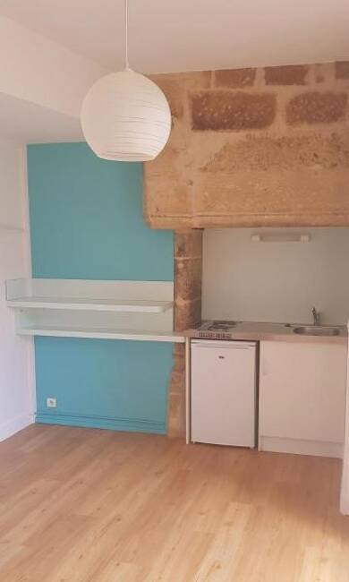 Appartement à louer 322 € 1 pièce 18,1 m² Étage 1/1 Puy-Saint Font Perigueux 24000