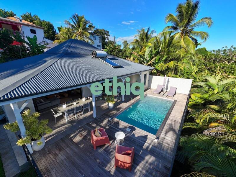 Maison à vendre, 125m², PETIT BOURG