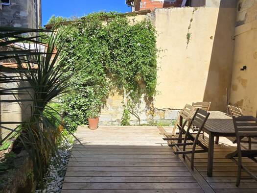 Appartement à vendre 346 500 € 2 pièces 1 chambre 56,18 m² RDC/1 Jardin Public Bordeaux 33000