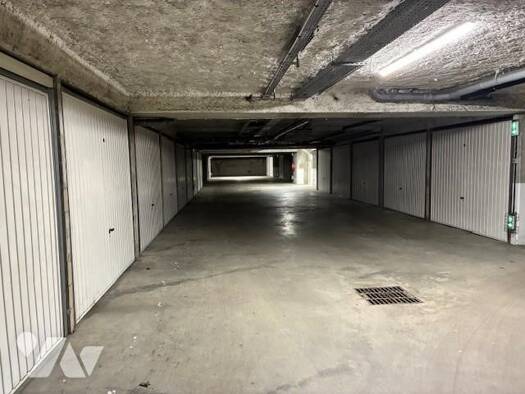 Parking à vendre 178 323 € 150 m² Camus Cocteau Trappes 78190