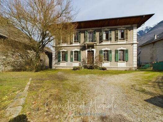 Immeuble à vendre 390 550 € 374 m² Val-d'Arc 73220