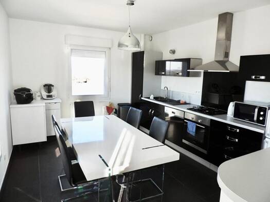 Appartement à vendre 176 900 € 5 pièces 4 chambres 138,8 m² RDC/3 Dommartin-lès-Toul 54200