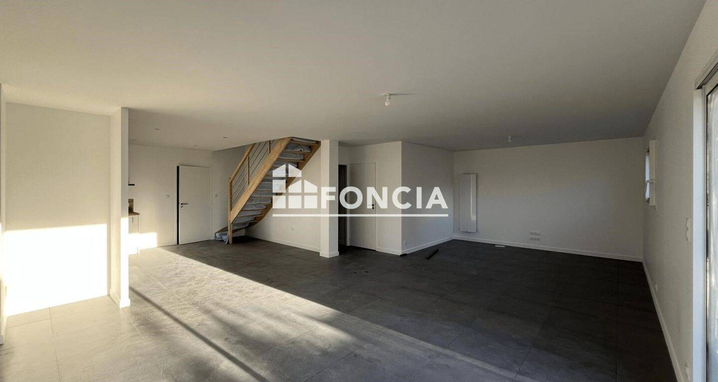 Maison à vendre, 144m², FONTAINE ETOUPEFOUR