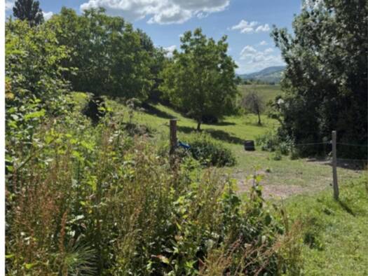 Terrain constructible à vendre 1 050 556 € 5 902 m² de terrain Vanzy 74270