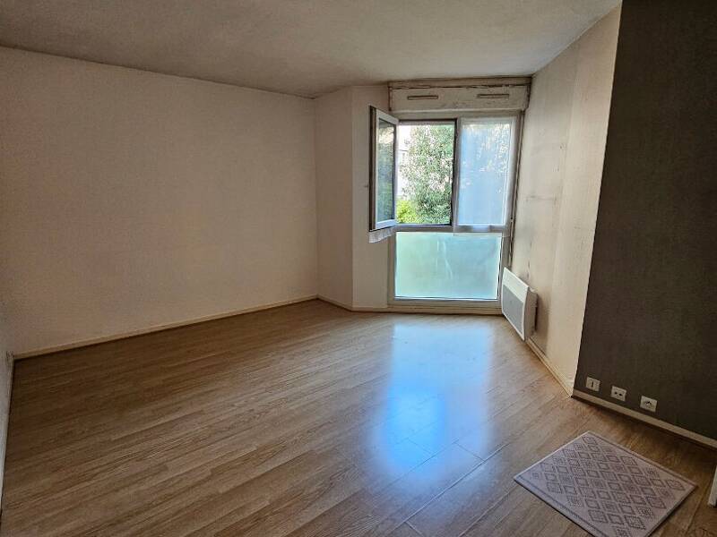Maison à louer, 18m², LE KREMLIN BICETRE