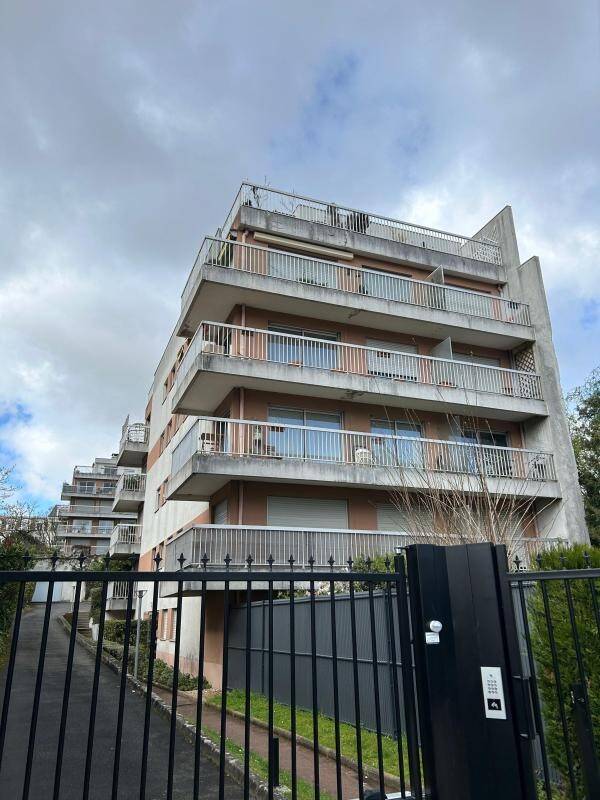 Maison à louer, 61m², FONTENAY AUX ROSES