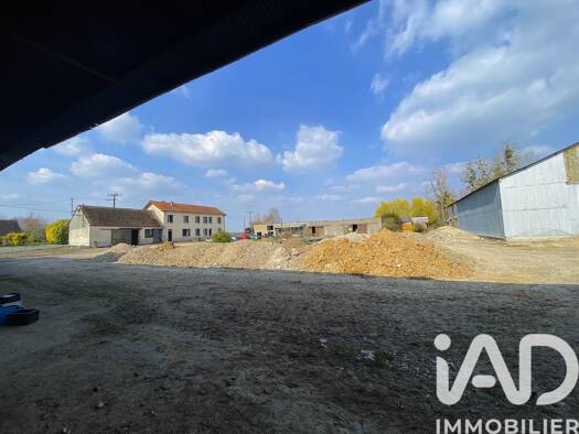 Maison à vendre 385 000 € 5 pièces 4 chambres 168 m² 88 870 m² de terrain Vimory 45700