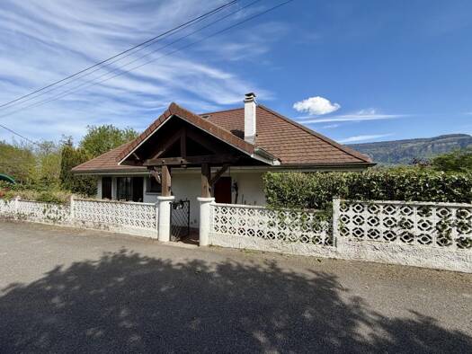 Maison à vendre 450 000 € 5 pièces 3 chambres 96,33 m² 1 292 m² de terrain Feigères 74160