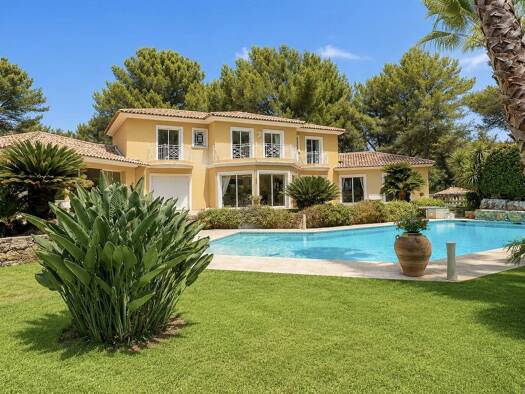 Villa à vendre 4 980 000 € 8 pièces 4 chambres 500 m² 5 507 m² de terrain Mougins 06250