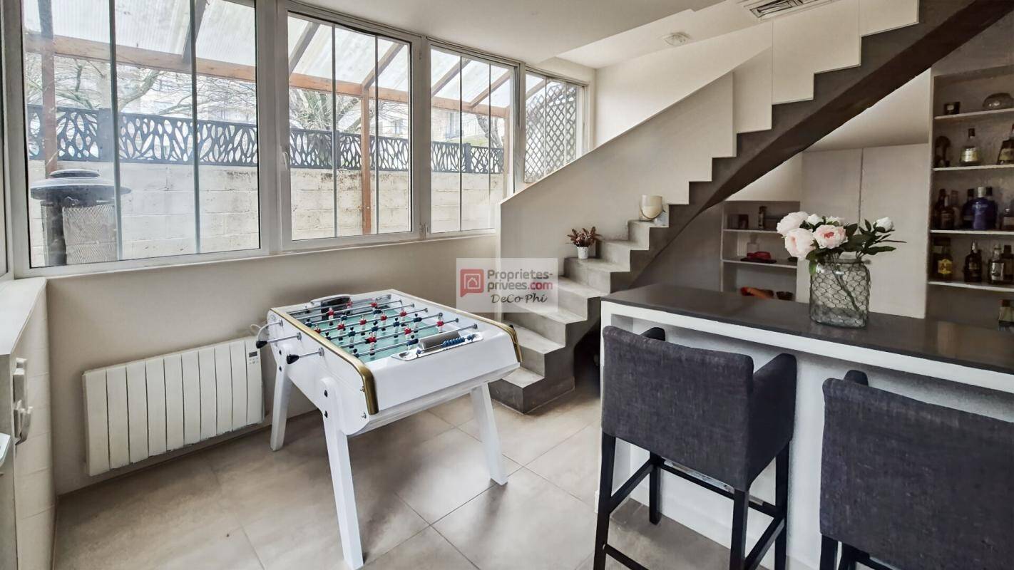 Maison à vendre, 280m², SURESNES