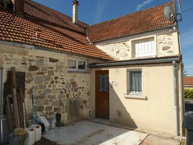Maison à vendre 84 000 € 3 pièces 2 chambres 51 m² 70 m² de terrain La Ferté-sous-Jouarre 77260