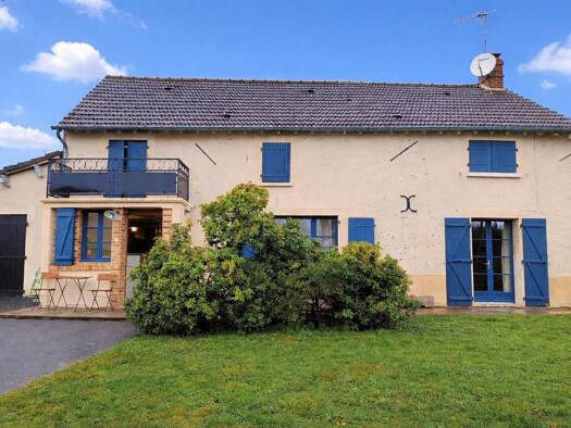 Maison à vendre 270 000 € 5 pièces 3 chambres 149 m² 704 m² de terrain Montreuil-aux-Lions 02310