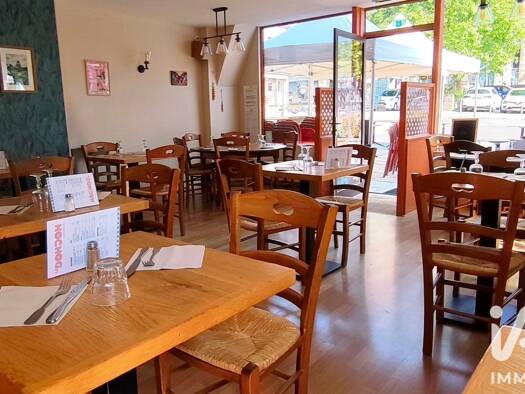 Local commercial à vendre 132 000 € 118 m² de surface de vente Saint-Aubin-du-Cormier 35140