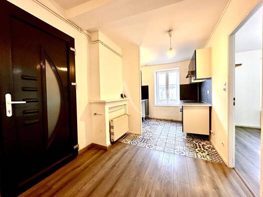 Appartement à vendre 70 000 € 3 pièces 2 chambres 126 m² Étage 2/2 Sous-Prefecture Stainville Casernes Lunéville 54300