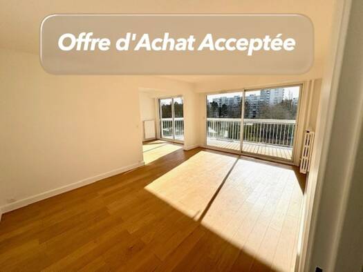 Appartement à vendre 335 000 € 4 pièces 2 chambres 82 m² Étage 8/11 Montreal Marly-le-Roi 78160