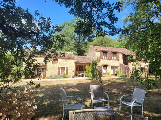 Maison à vendre 334 000 € 5 pièces 3 chambres 175 m² 3 221 m² de terrain Saint-Antonin-Noble-Val 82140