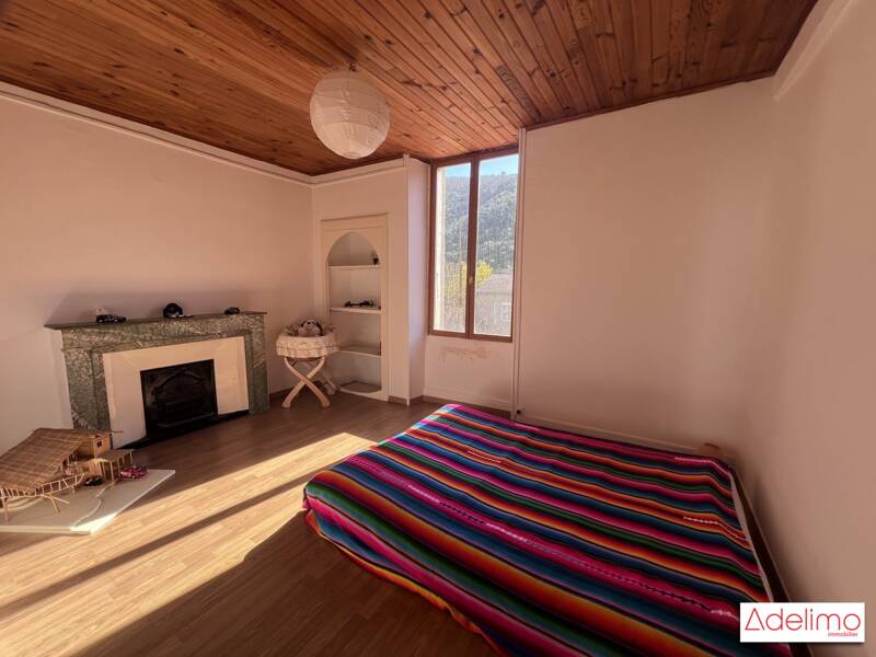 Maison à vendre, 122m², BESSEGES