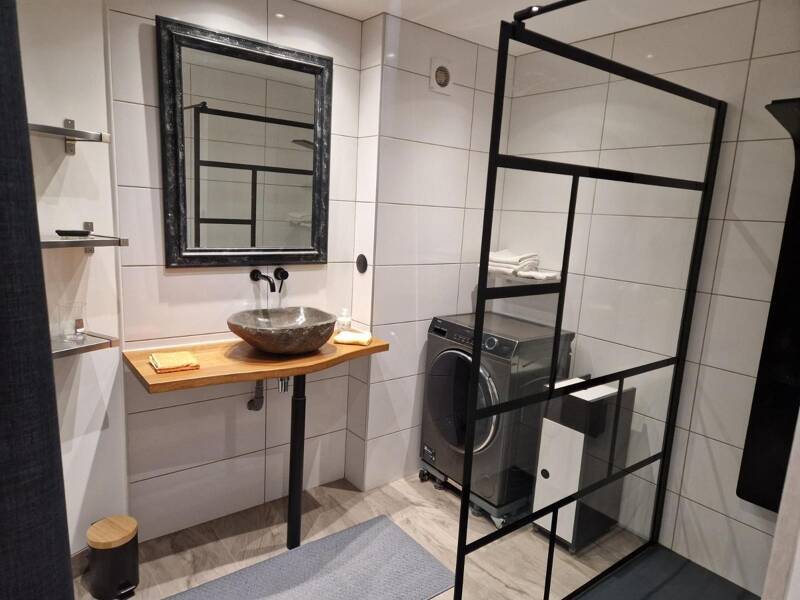 Maison à louer, 75m², LYON 8E