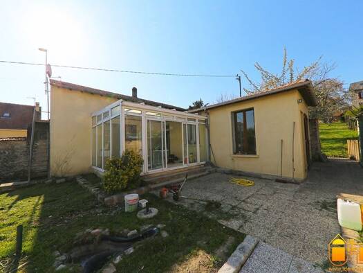 Maison de plain-pied à vendre 189 000 € 2 pièces 1 chambre 75 m² 1 567 m² de terrain Mereville 91660