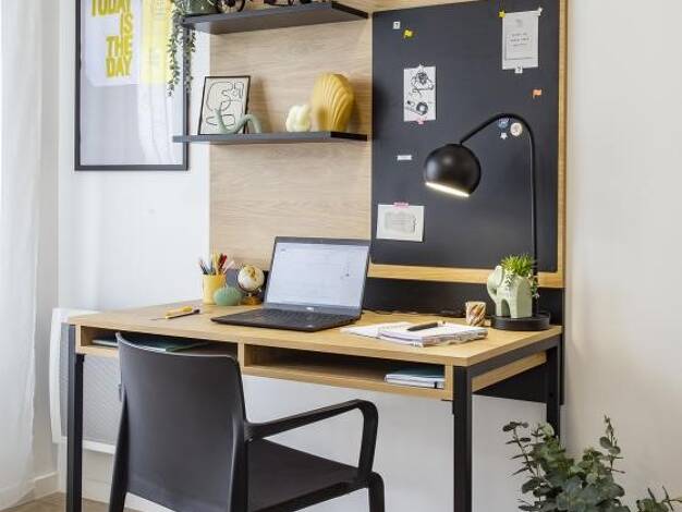 Appartement à louer 896 € 2 pièces 1 chambre 54 m² Les Fontaines Tours 37200