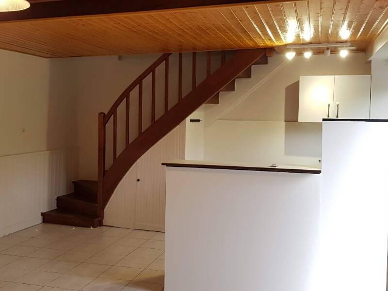 Maison à louer, 55m², LA BOISSIERE DE MONTAIGU