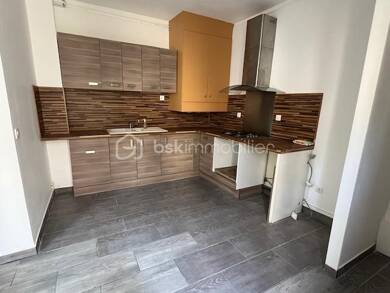 Maison à vendre 250 000 € 4 pièces 2 chambres 66 m² Glaisieres Groslay 95410