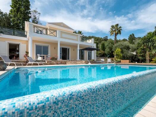 Villa à vendre 1 790 000 € 7 pièces 4 chambres 197,3 m² 1 350 m² de terrain Gairaut Nice 06100