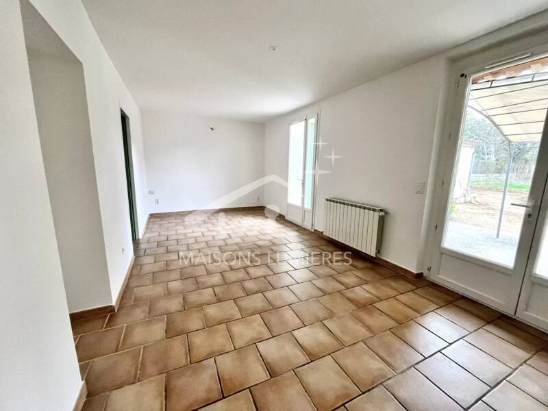 Maison à louer, 66m², APT