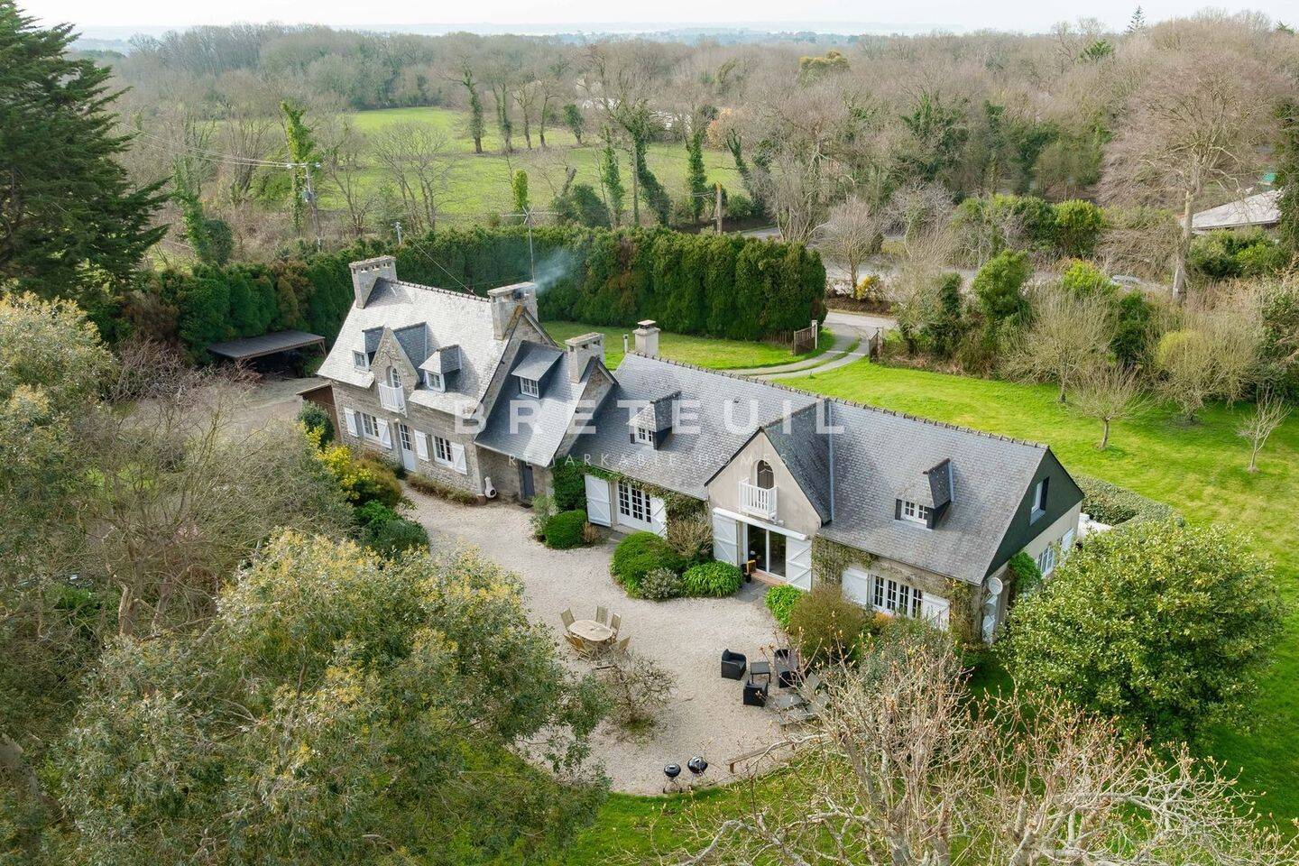 Maison à vendre, 275m², SAINT LUNAIRE