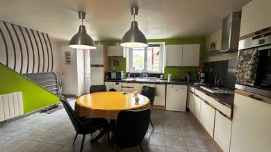 Maison à vendre 225 000 € 5 pièces 3 chambres 131 m² 378 m² de terrain La Bruffiere 85530