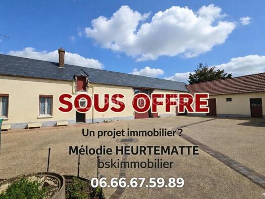 Ferme en viager occupé Bouquet 20 200 € 4 pièces 3 chambres 85 m² 7 229 m² de terrain Montbarrois 45340