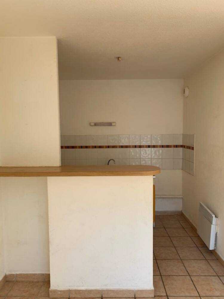 Maison à louer, 41m², VILLENEUVE LES BEZIERS