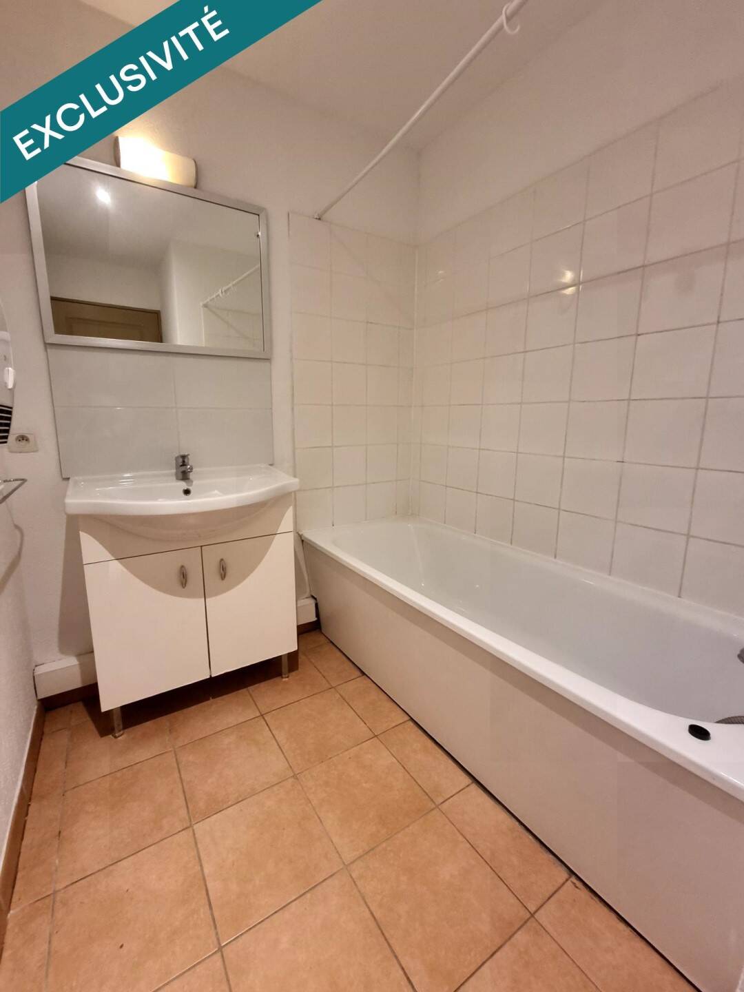 Maison à vendre, 45m², GALLARGUES LE MONTUEUX