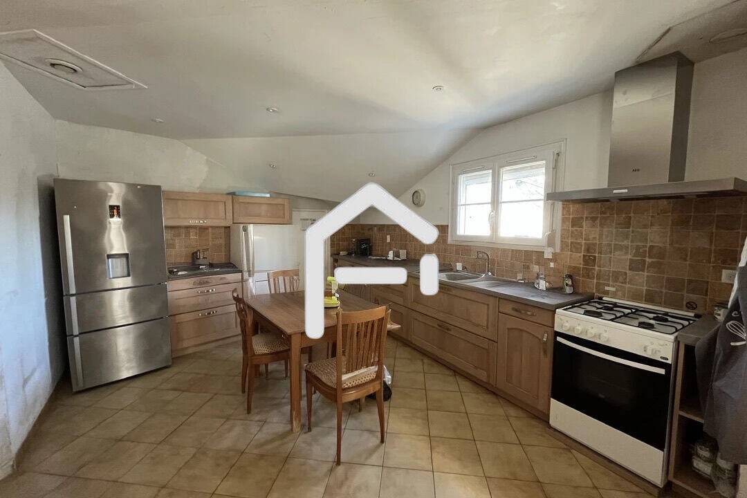 Maison à vendre, 105m², MOUTIERS LES MAUXFAITS