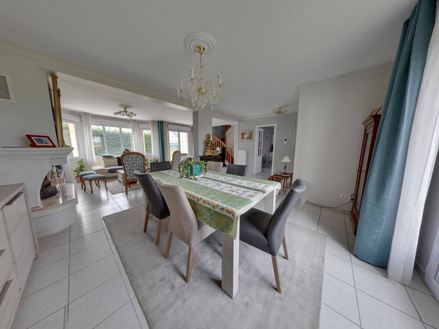 Maison à vendre, 218m², PRESLES EN BRIE
