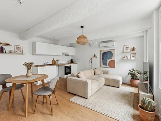 Duplex à vendre 295 000 € 3 pièces 2 chambres 61,65 m² RDC/1 Arnaud Bernard Toulouse 31000