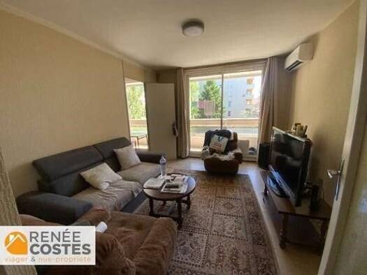 Appartement en viager occupé Bouquet 73 245 € 3 pièces 2 chambres 61 m² Étage 5/8 Les Poulettes Villeurbanne 69100