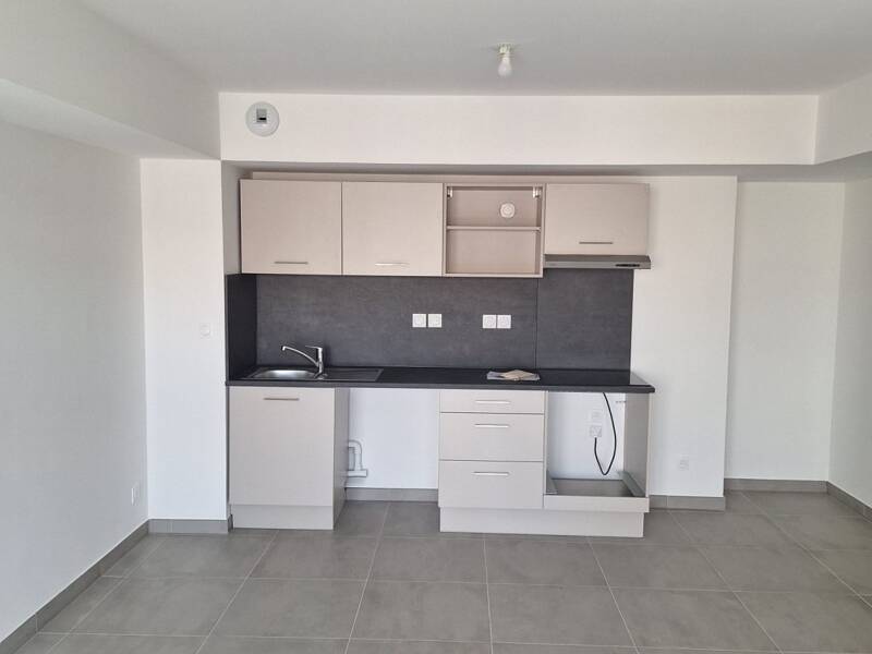 Maison à louer, 78m², NIMES