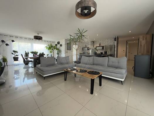 Maison à vendre 340 000 € 5 pièces 4 chambres 132 m² 580 m² de terrain Centre Ville Jarny 54800