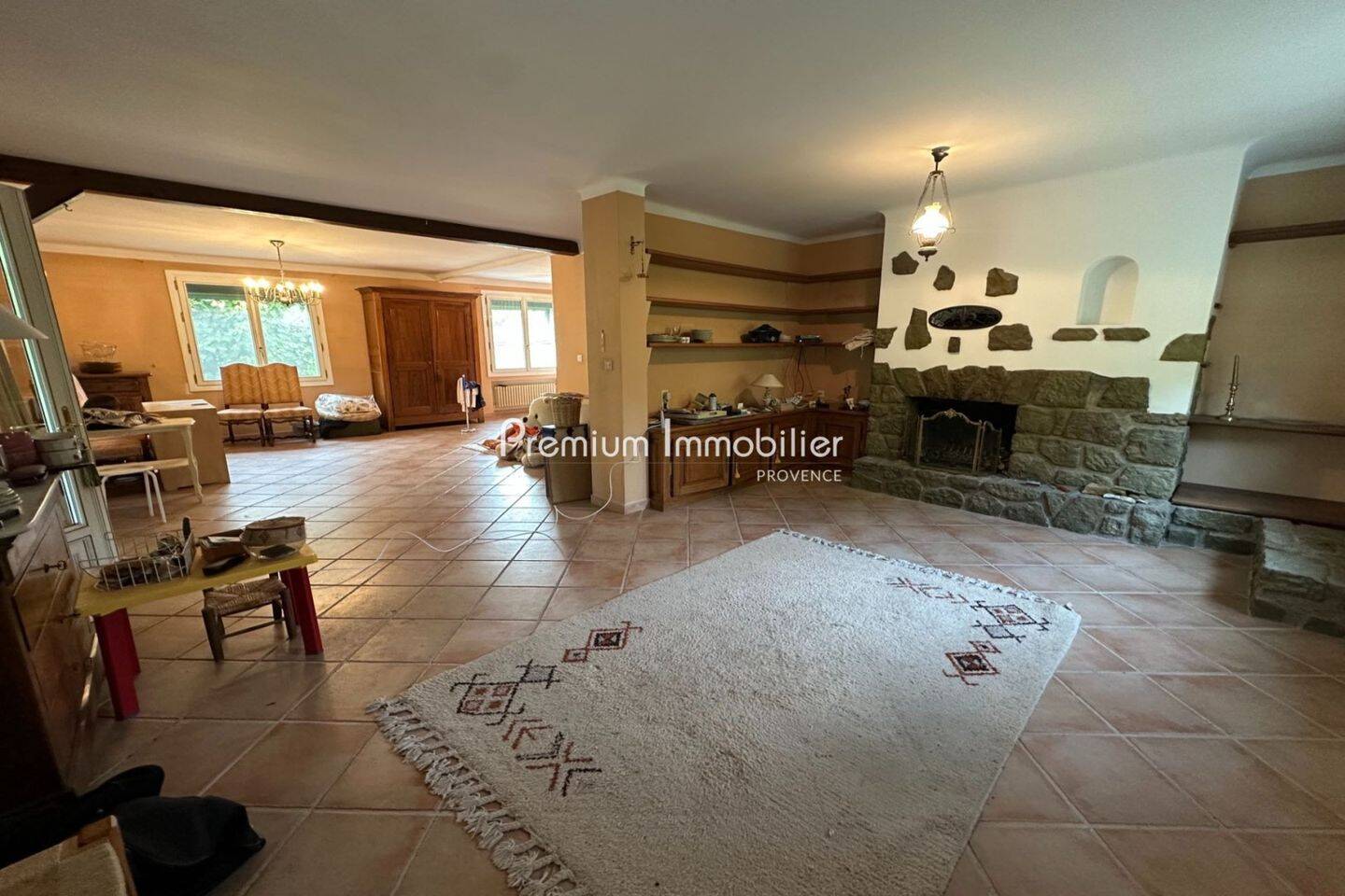 Maison à vendre, 180m², LE PUY SAINTE REPARADE