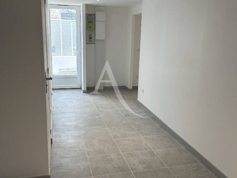 Maison à louer, 39m², BORDS