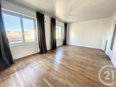 Appartement à louer 900 € 4 pièces 3 chambres 101,1 m² 2ème étage Laxou 54520